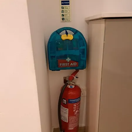 Apartment B&s Seafront Duplex Penthouse Marsascala, Malta *