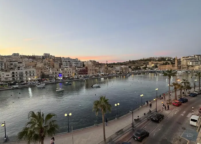 B&s Seafront Duplex Penthouse Marsascala, Malta * Марсаскала
